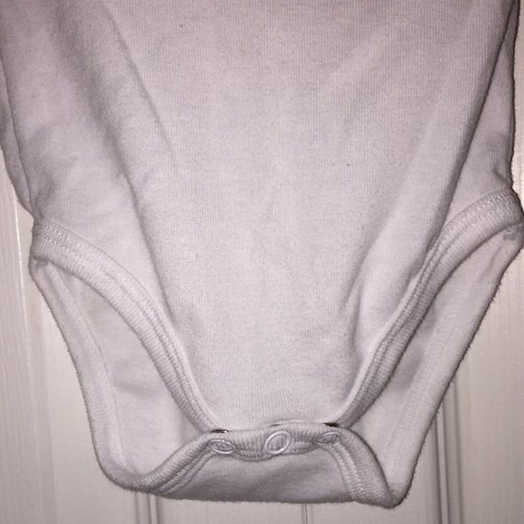 Calvin Klein Infant Boys Onesie Bodysuit Size 6-9M - Picture 4 of 9